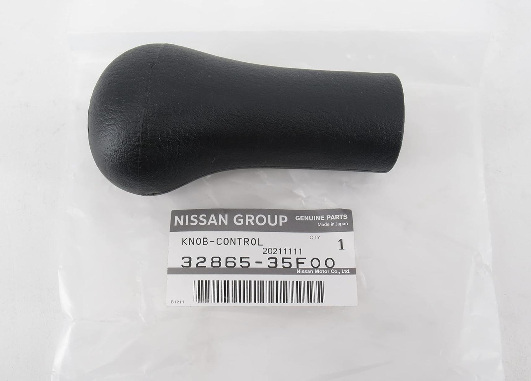 Nissan 32865-35F00 89-98 240SX S13 S14 Black 5 Speed Shift Knob OEM Genuine JDM
Nissan 32865-35F00 89-98 240SX S13 S14 Black 5 Speed Shift Knob OEM Genuine JDM