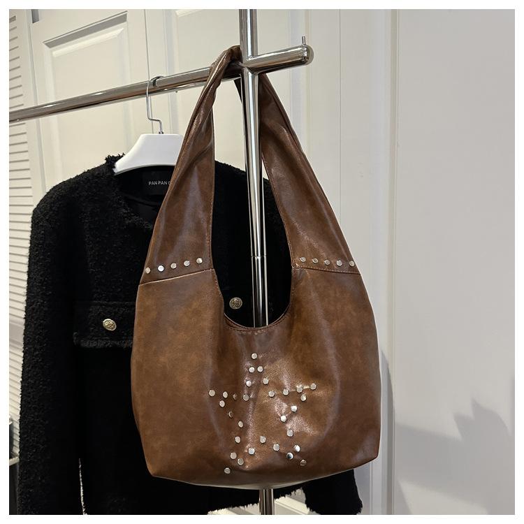 New Women VersatileTote Bags Fashiable Retro Large Capacity Shoulder Bag for Commuting Textured Casual and Simple Bucket Bag
New Women VersatileTote Bags Fashiable Retro Large Capacity Shoulder Bag for Commuting Textured Casual and Simple Bucket Bag