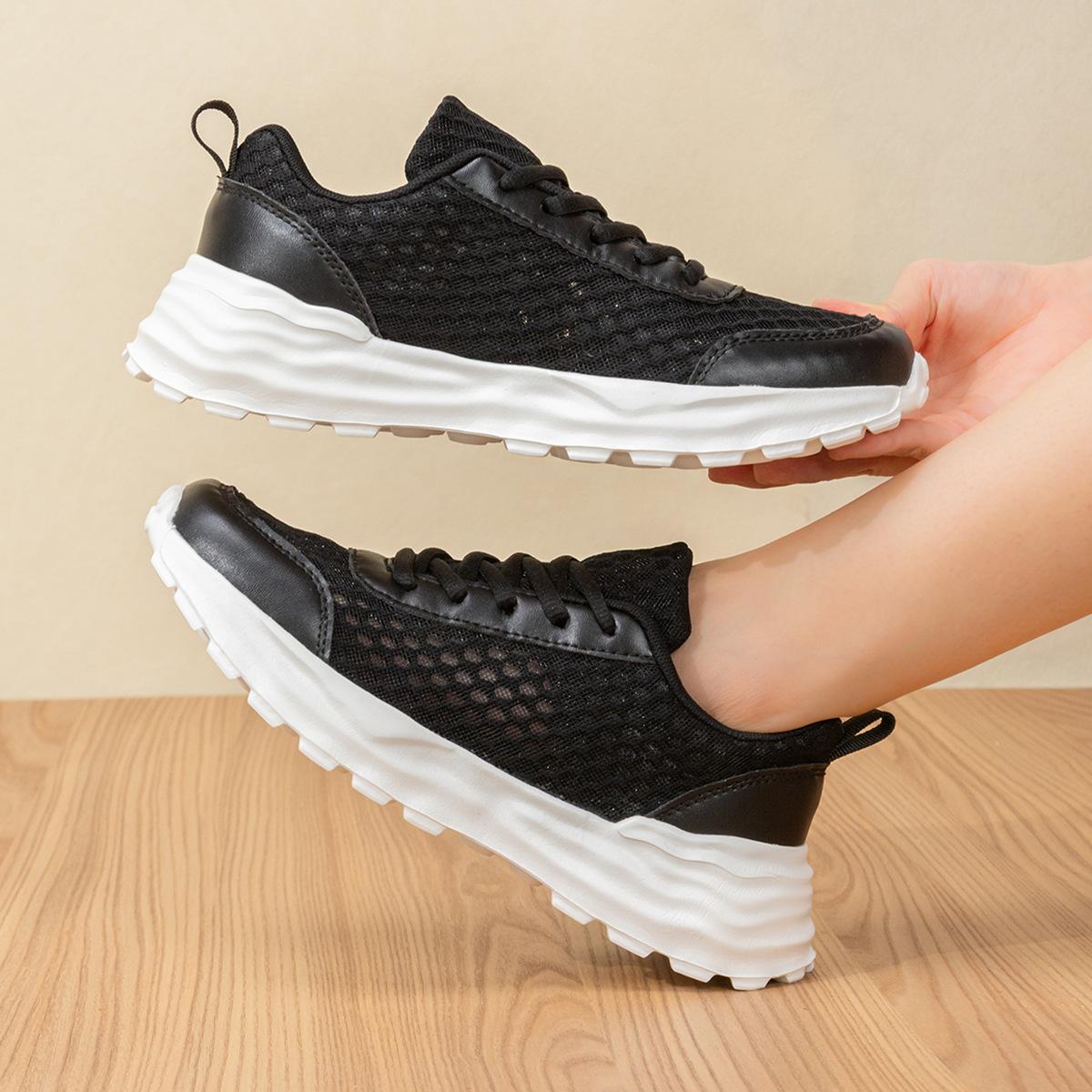 Fashion spring and summer thin hollow breathable mesh casual thick-soled versatile sports dad shoes 45 чорний
Fashion spring and summer thin hollow breathable mesh casual thick-soled versatile sports dad shoes 45 чорний