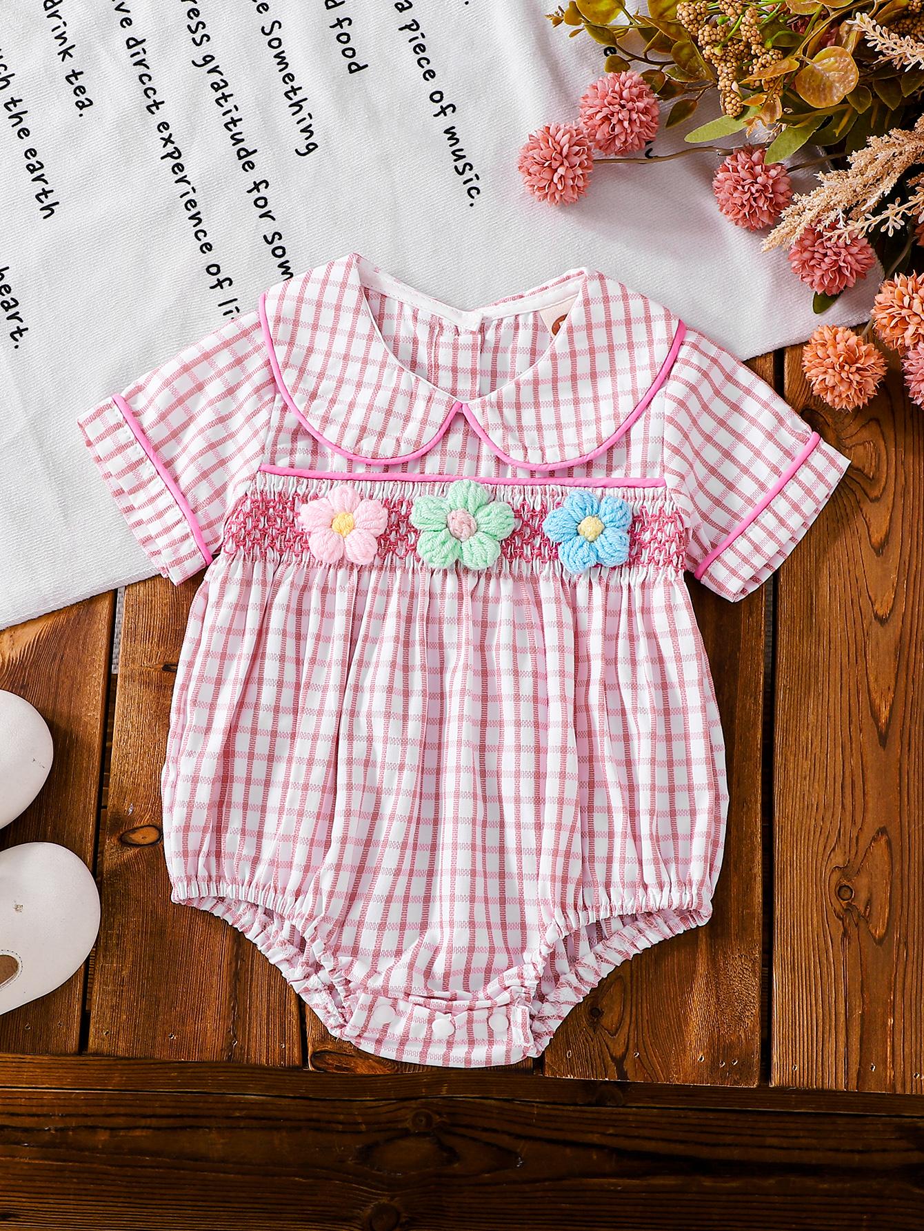 Sweet Korean Style Baby Bubble Romper, Pink White Plaid with Colorful Flowers, Newborn Summer Outfit 80
Sweet Korean Style Baby Bubble Romper, Pink White Plaid with Colorful Flowers, Newborn Summer Outfit 80