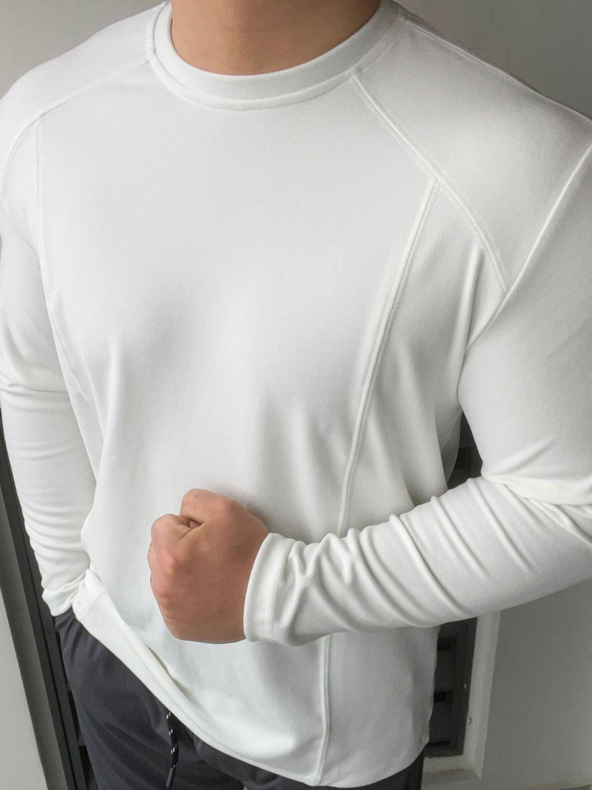 Retro Patchwork Men s Crew Neck Sweatshirt: American Vintage Style, Straight Shoulder, Sport-Casual for Autumn/Winter. XXXL
Retro Patchwork Men s Crew Neck Sweatshirt: American Vintage Style, Straight Shoulder, Sport-Casual for Autumn/Winter. XXXL