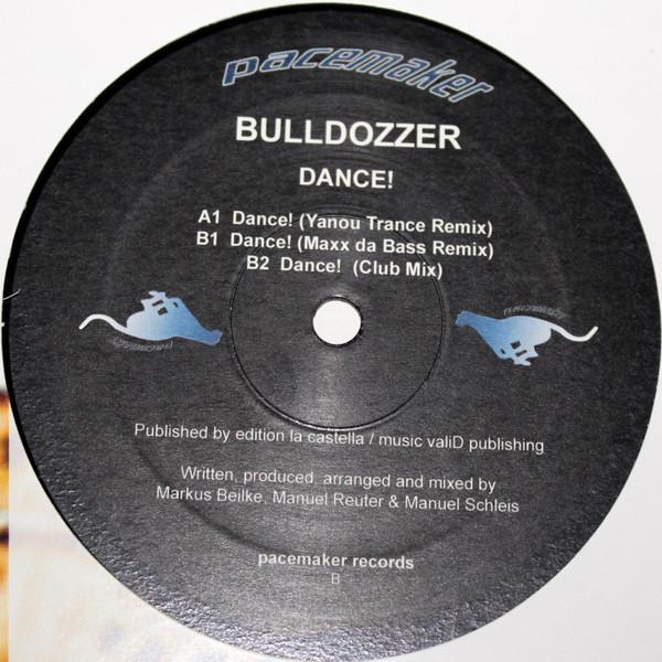 12inch Record BULLDOZZER - Dance! PAC011 Pacemaker Recor 2004 Germany Dance & Electronica Used
12inch Record BULLDOZZER - Dance! PAC011 Pacemaker Recor 2004 Germany Dance & Electronica Used