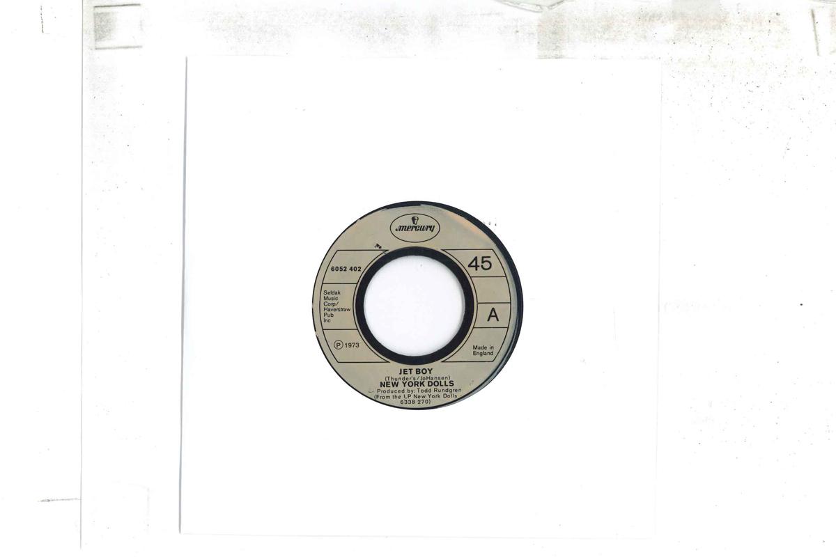7inch Record NEW YORK DOLLS - Jet Boy / Vietnamese Baby 6052402 MERCURY 1973 UK Rock Used
7inch Record NEW YORK DOLLS - Jet Boy / Vietnamese Baby 6052402 MERCURY 1973 UK Rock Used