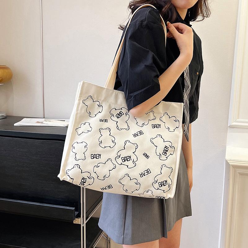 Canvas bag female class student satchel 2025 new cartoon cute shoulder bag tote bag хакі
Canvas bag female class student satchel 2025 new cartoon cute shoulder bag tote bag хакі