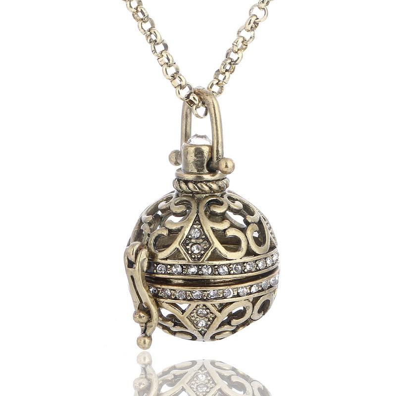 Hollow out string beads necklace, pendant, perfume essential oil fragrance bag bracelet, jewelry, accessories, gifts, decoration
Hollow out string beads necklace, pendant, perfume essential oil fragrance bag bracelet, jewelry, accessories, gifts, decoration