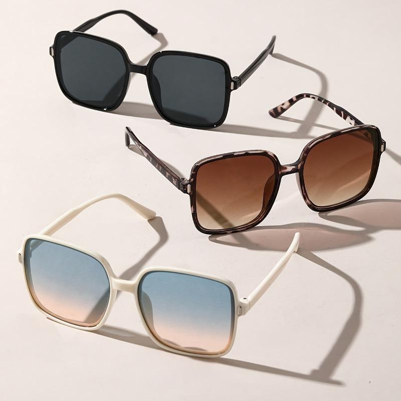 3 Pairs Of Women S Square Fashion Glasses Suitable For Casual And Formal Dress Decoration Glasses Women S Fashion Glasses
3 Pairs Of Women S Square Fashion Glasses Suitable For Casual And Formal Dress Decoration Glasses Women S Fashion Glasses