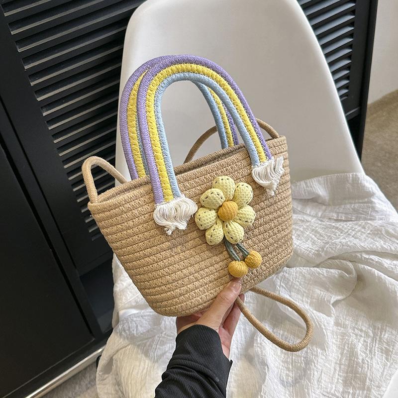 Тканая вместительная модная женская сумка с цветочным декором 2024 года, летняя новая сумка-мессенджер в иностранном стиле, сумка-ведро