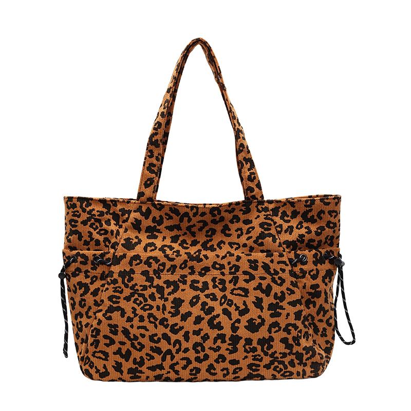 Новая большая многоразовая сумка для покупок с принтом, женская сумка-тоут, модная сумка через плечо с карманом, складная эко-сумка, которую можно стирать, для путешествий коричневый
Новая большая многоразовая сумка для покупок с принтом, женская сумка-тоут, модная сумка через плечо с карманом, складная эко-сумка, которую можно стирать, для путешествий коричневый