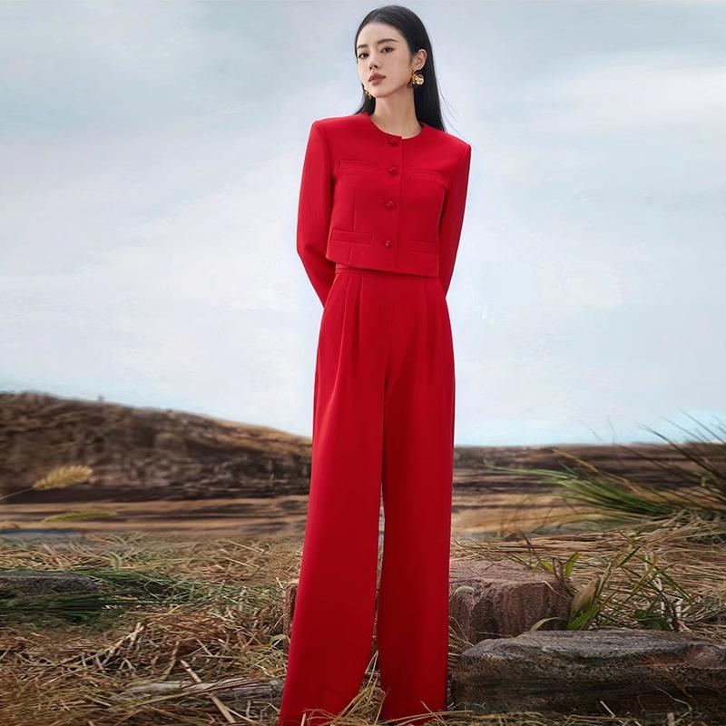 Women s Red Chinese Style Suit Set: Frog Button Blazer & Trousers - Perfect for Autumn and Spring Medium
Women s Red Chinese Style Suit Set: Frog Button Blazer & Trousers - Perfect for Autumn and Spring Medium