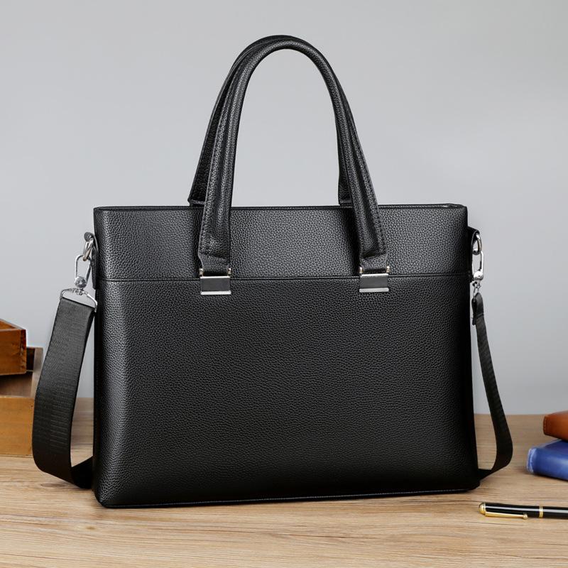 Мужской кожаный кроссбоди-портфель большой вместимости и плечевая сумка для ноутбука 15 inch
Мужской кожаный кроссбоди-портфель большой вместимости и плечевая сумка для ноутбука 15 inch