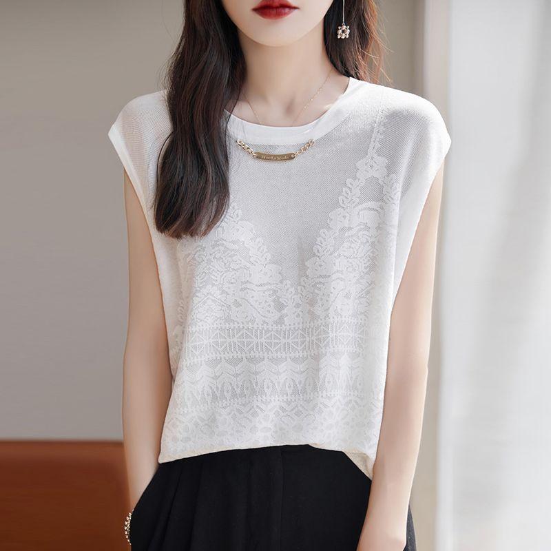Temperament Summer New Thin Style Ice Silk Women s O-Neck Solid Jacquard Weave Chain Fashion Elegant Sleeveless Loose Knit Tops S білий
Temperament Summer New Thin Style Ice Silk Women s O-Neck Solid Jacquard Weave Chain Fashion Elegant Sleeveless Loose Knit Tops S білий