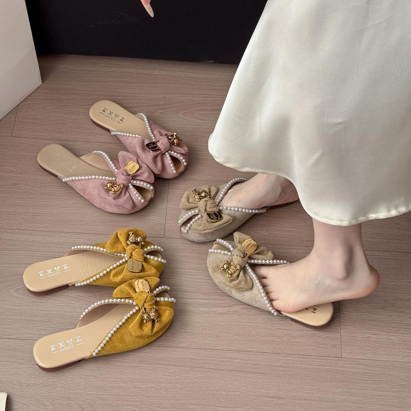 Slippers women s outer wear summer new fashion seaside beach flat bottom one-word drag bow sandals 35
Slippers women s outer wear summer new fashion seaside beach flat bottom one-word drag bow sandals 35