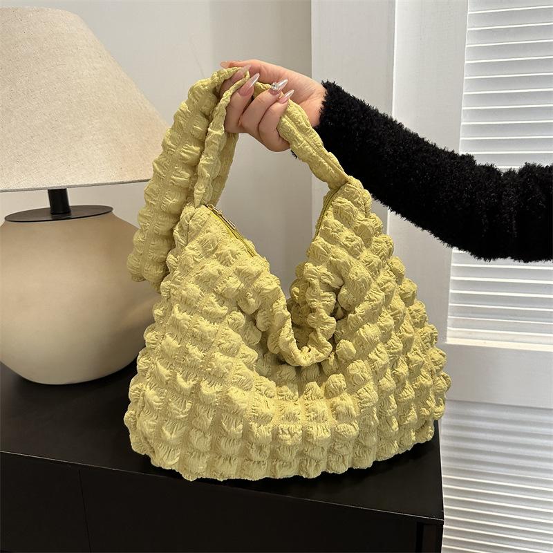 New bag female cloud pleated large bag personality niche diamond large capacity dumpling bag retro messenger bag роза розовый
New bag female cloud pleated large bag personality niche diamond large capacity dumpling bag retro messenger bag роза розовый