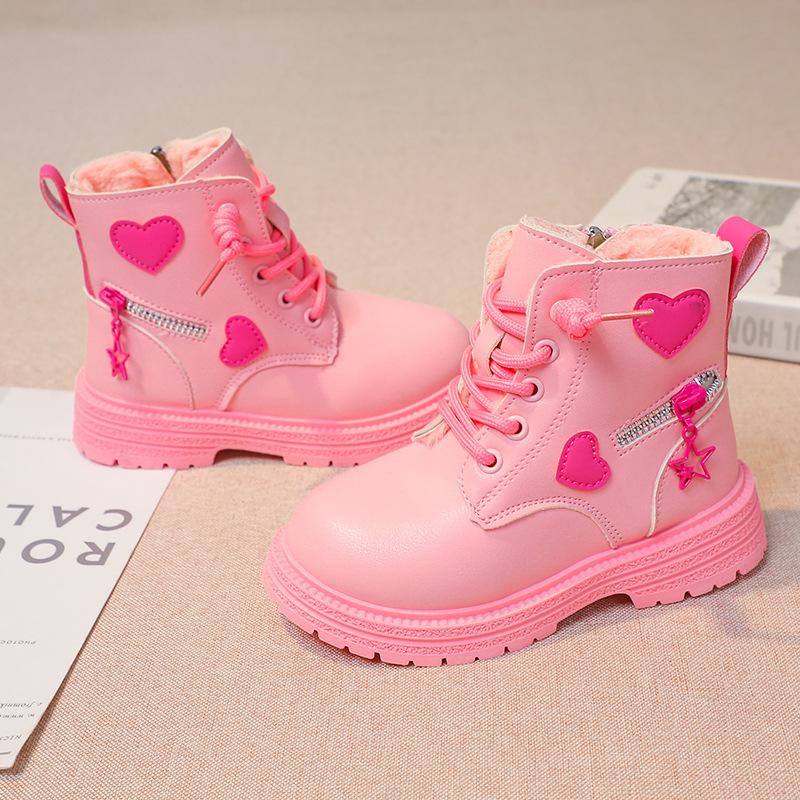 Girls Martin boots 2024 autumn and winter new children s leather boots velvet short boots girls single boots foreign princess boots 26
Girls Martin boots 2024 autumn and winter new children s leather boots velvet short boots girls single boots foreign princess boots 26