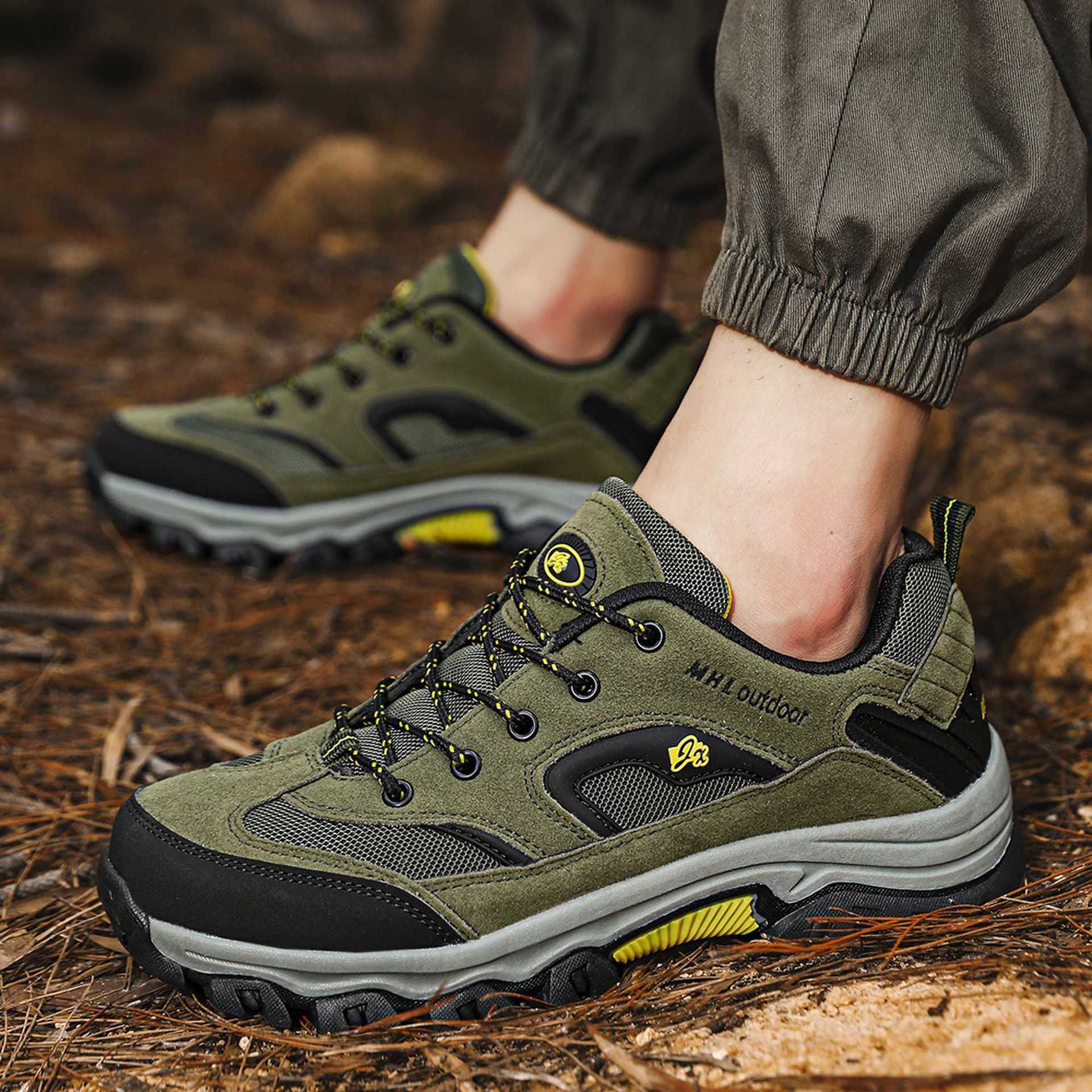 Soft sole large size leather surface outdoor men s mountaineering shoes waterproof and non-slip hiking shoes off-road climbing sports couple travel 39 хаки
Soft sole large size leather surface outdoor men s mountaineering shoes waterproof and non-slip hiking shoes off-road climbing sports couple travel 39 хаки