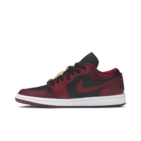Air Jordan Жіночі Air Jordan 1 Low SE Dark Beetroot DB6491-600 EU 38 чорний/білий
Air Jordan Жіночі Air Jordan 1 Low SE Dark Beetroot DB6491-600 EU 38 чорний/білий