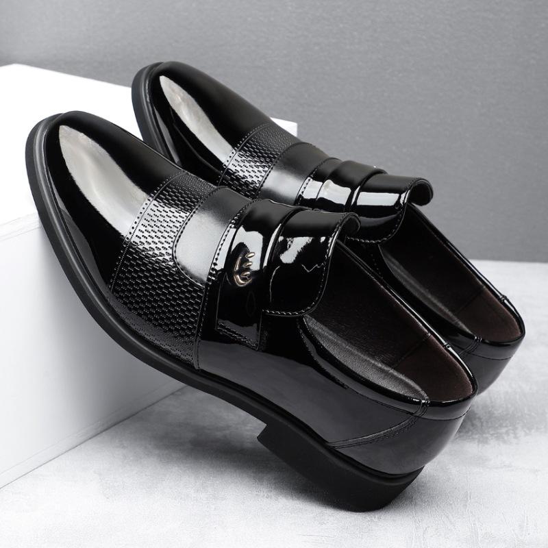 20252025 popular large size 48 summer hollow breathable business dress pointed hole cool leather shoes 39 чёрный
20252025 popular large size 48 summer hollow breathable business dress pointed hole cool leather shoes 39 чёрный
