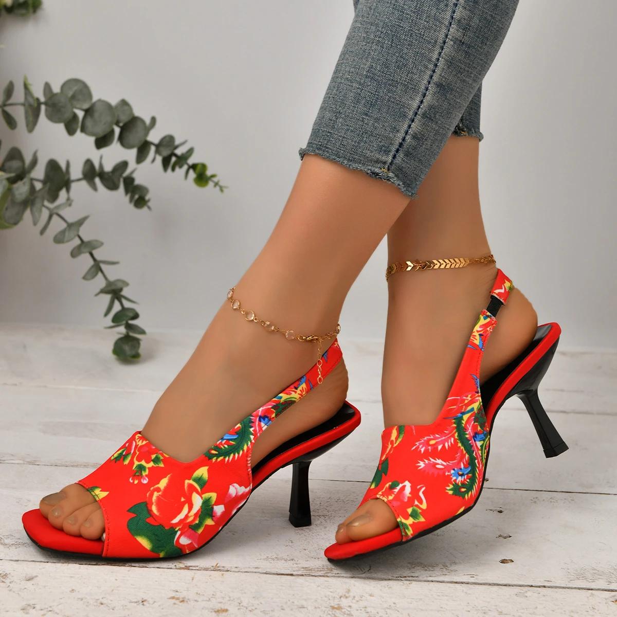 Тенденция 2024, новинка весны, женские босоножки на каблуке с цветочным узором, пикантные модельные женские летние туфли на высоком каблуке, женская обувь 43
Тенденция 2024, новинка весны, женские босоножки на каблуке с цветочным узором, пикантные модельные женские летние туфли на высоком каблуке, женская обувь 43