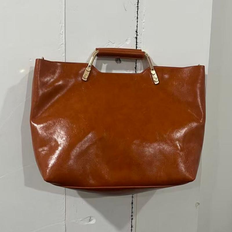Luxury Soft Leather Women s Handbag Metal Handle Retro Large Capacity Crossbody Bag High Quality Simple Commuter Briefcase 32x24x10cm
Luxury Soft Leather Women s Handbag Metal Handle Retro Large Capacity Crossbody Bag High Quality Simple Commuter Briefcase 32x24x10cm