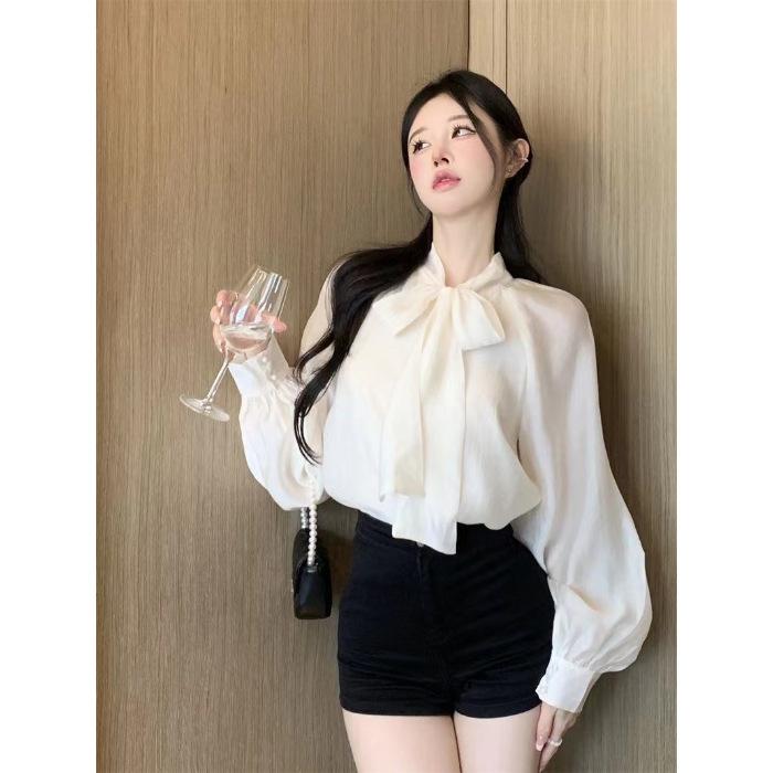 French temperament strap bow long-sleeved shirt women s design sense niche chic shirt top spring and autumn new 2XL
French temperament strap bow long-sleeved shirt women s design sense niche chic shirt top spring and autumn new 2XL