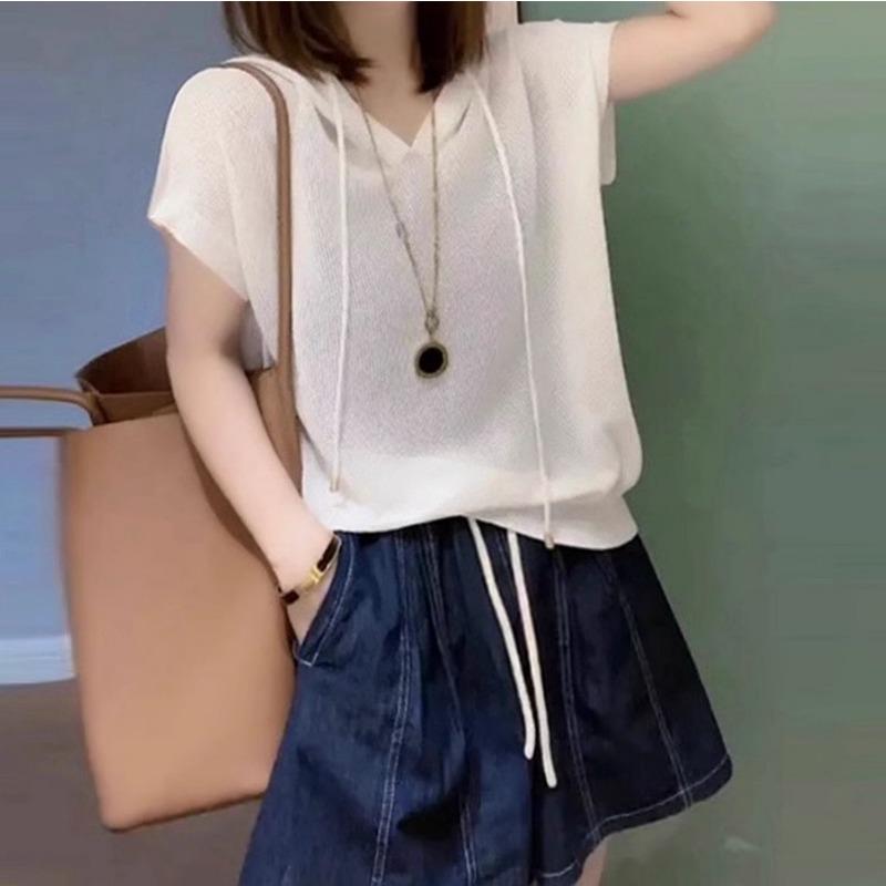 Summer New Ice Silk Sweater Thin Short-sleeved Sweatshirt Design Hooded Top onesize білий
Summer New Ice Silk Sweater Thin Short-sleeved Sweatshirt Design Hooded Top onesize білий