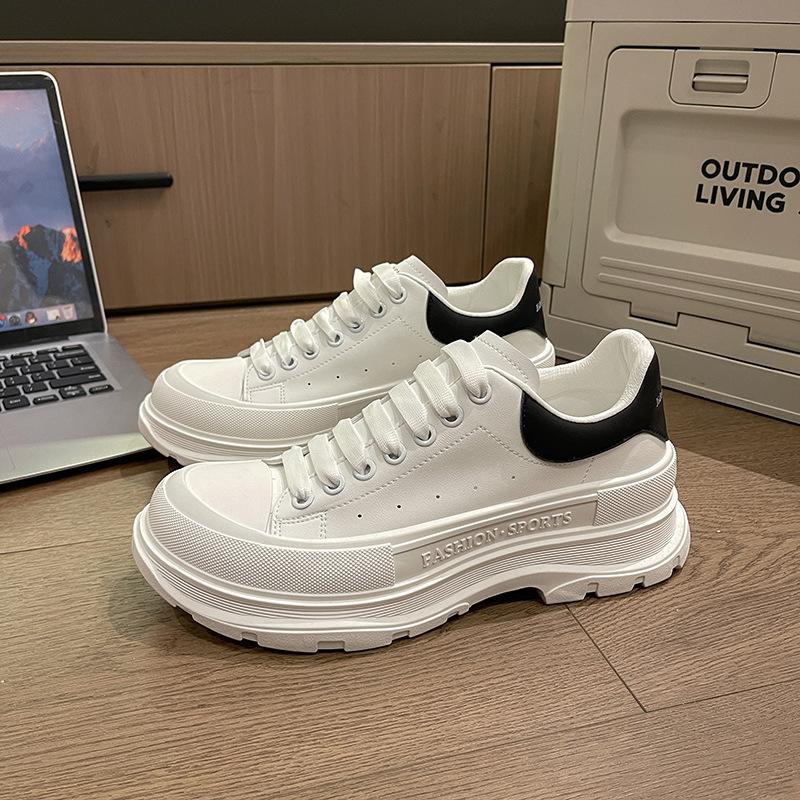 Little white shoes spring new thick baseplate shoes couple low-top fashion sports casual men s and women s single shoes 40
Little white shoes spring new thick baseplate shoes couple low-top fashion sports casual men s and women s single shoes 40