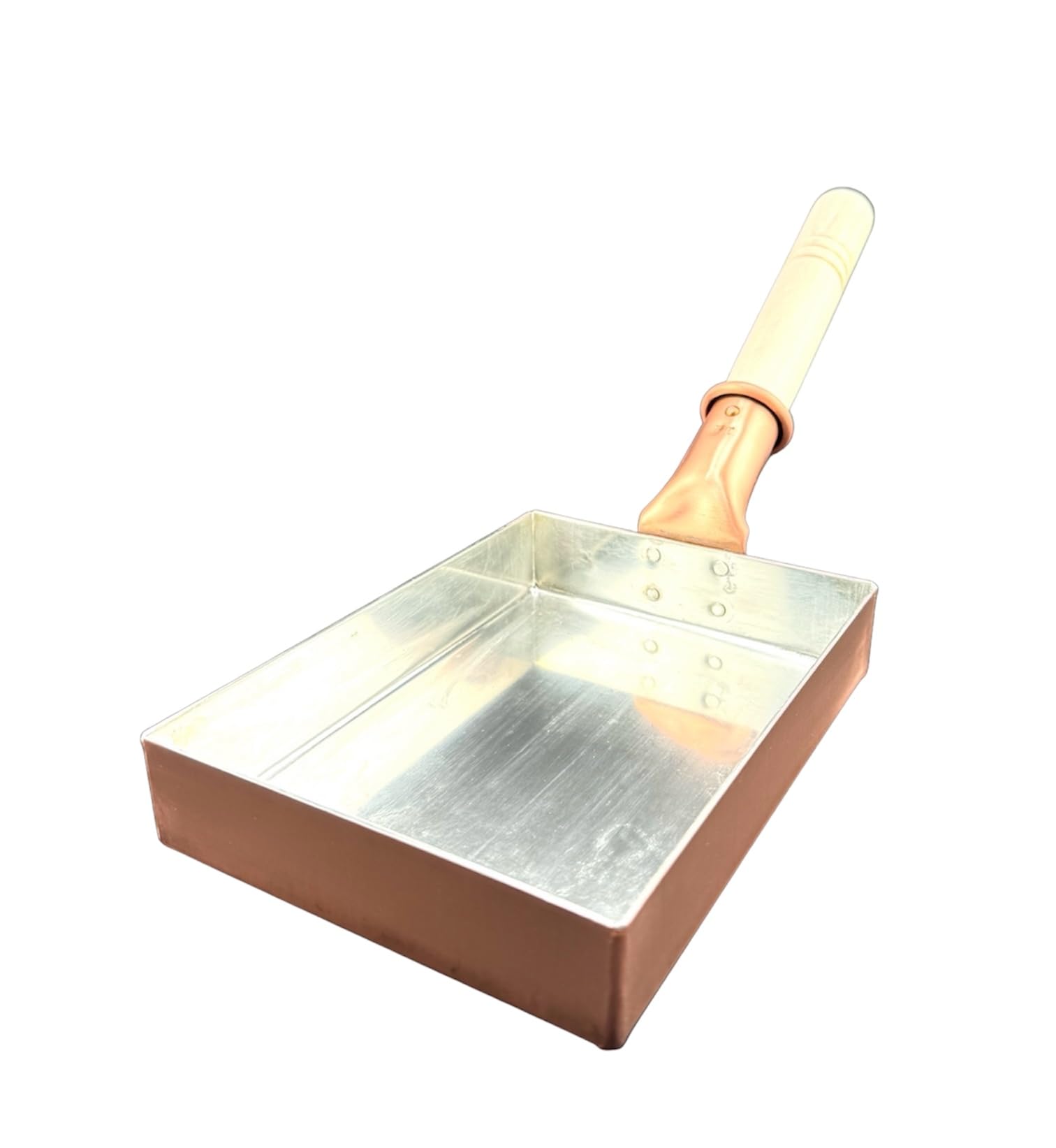 Nakamura Copperware 13cm x 18cm rectangular egg pan. Excellent heat conductivity for fluffy egg rolls! Made in Japan.
Nakamura Copperware 13cm x 18cm rectangular egg pan. Excellent heat conductivity for fluffy egg rolls! Made in Japan.