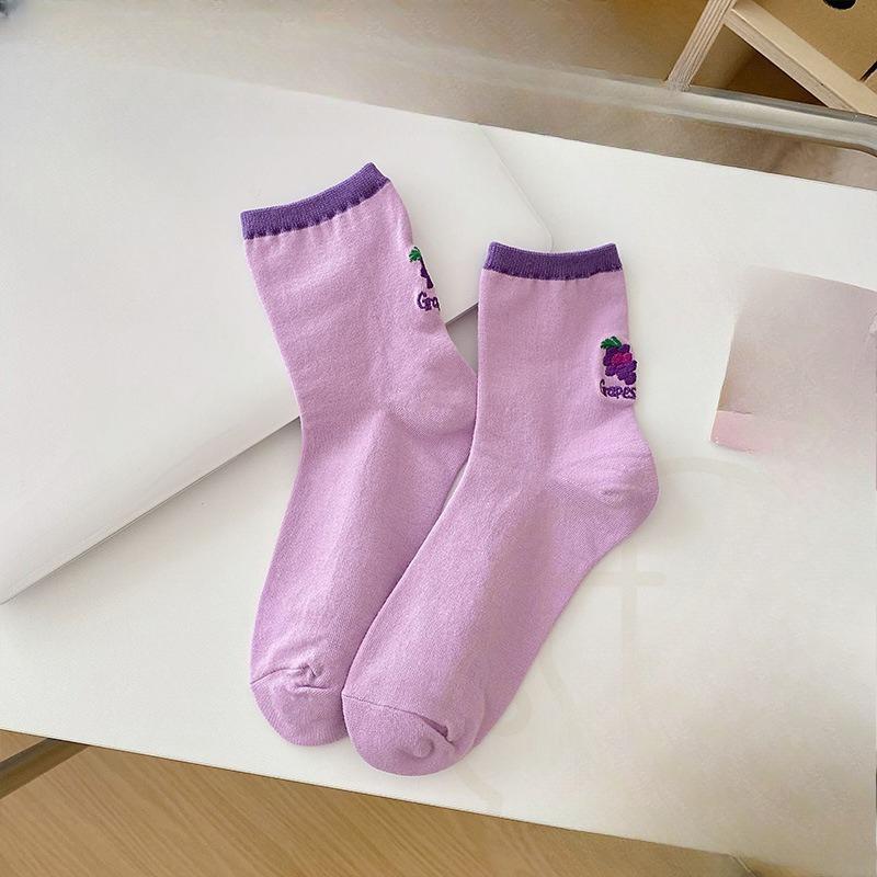 Носки с фруктовой вышивкой, женские носки до середины икры, модные милые спортивные студенческие носки из чистого хлопка в японском стиле, летние длинные носки, вызывающие дофамин 1 pair
Носки с фруктовой вышивкой, женские носки до середины икры, модные милые спортивные студенческие носки из чистого хлопка в японском стиле, летние длинные носки, вызывающие дофамин 1 pair