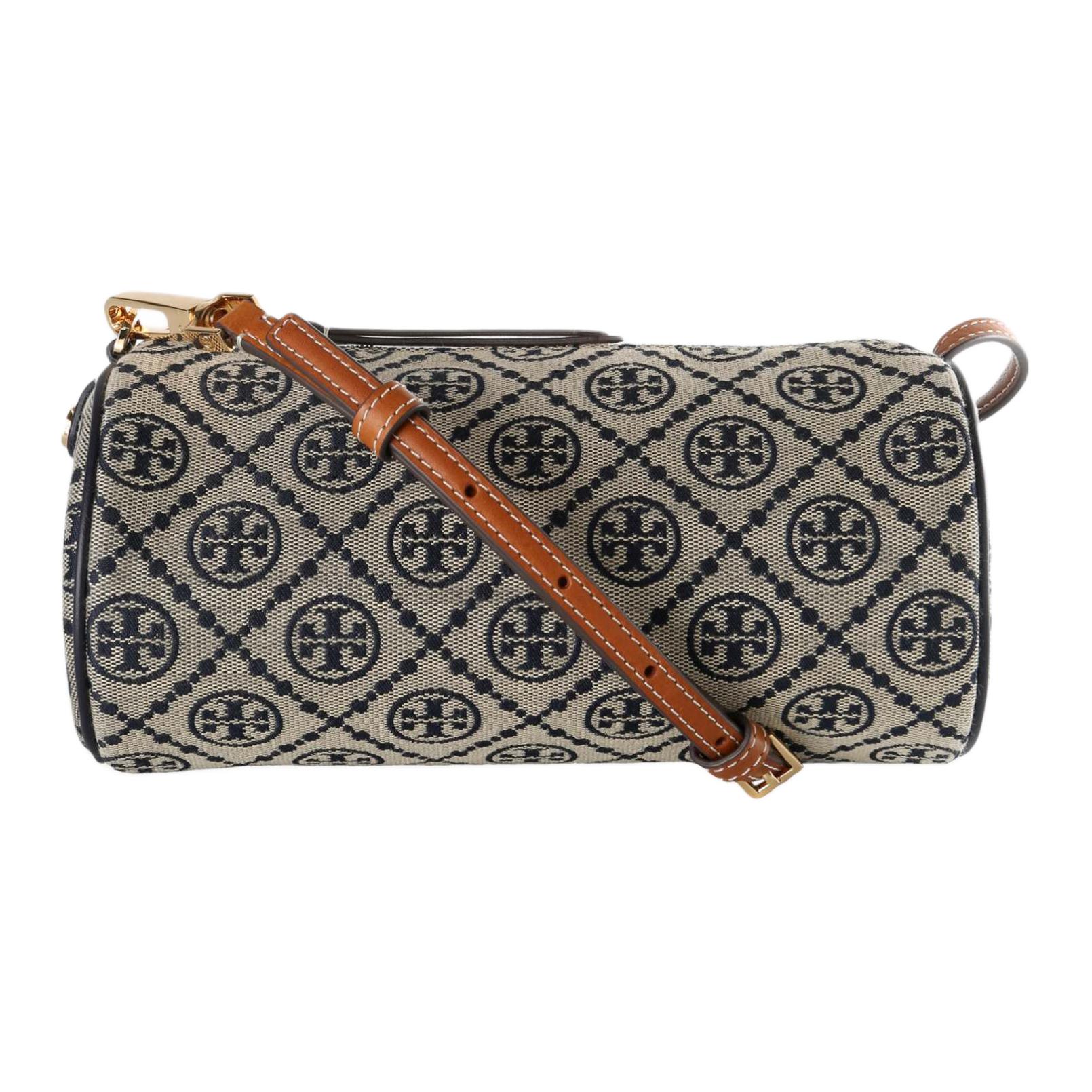 Tory Burch T Monogram Classic Pattern Print Fabric Cylinder Shoulder Bag Women Shoulder Bag Navy-Blue 175539-405 Basic Set (Bag+Dust Bag)
Tory Burch T Monogram Classic Pattern Print Fabric Cylinder Shoulder Bag Women Shoulder Bag Navy-Blue 175539-405 Basic Set (Bag+Dust Bag)