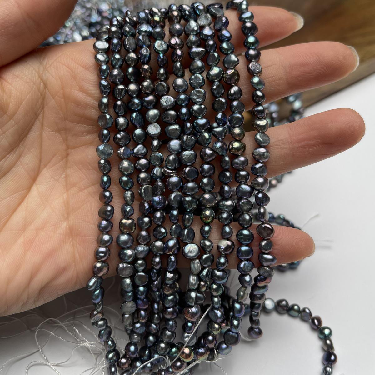 1String, Black Artificial Pearl 4-5mm, Dark Style Handmade Beads with Horizontal Hole Two-sided Light Crafts, DIY Jewelry Making Wedding Supplies 18cm 1String-4-5mm/18cm чорний
1String, Black Artificial Pearl 4-5mm, Dark Style Handmade Beads with Horizontal Hole Two-sided Light Crafts, DIY Jewelry Making Wedding Supplies 18cm 1String-4-5mm/18cm чорний