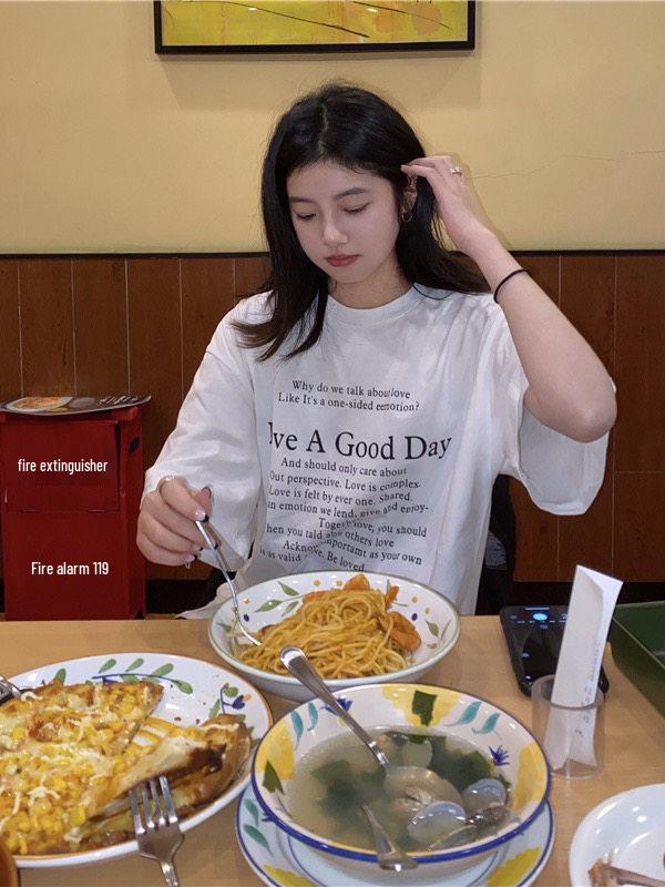 Plus Size Women s Loose Fit Hong Kong Style Korean Cotton T-Shirt 3XL (for 156-170 lbs) білий
Plus Size Women s Loose Fit Hong Kong Style Korean Cotton T-Shirt 3XL (for 156-170 lbs) білий