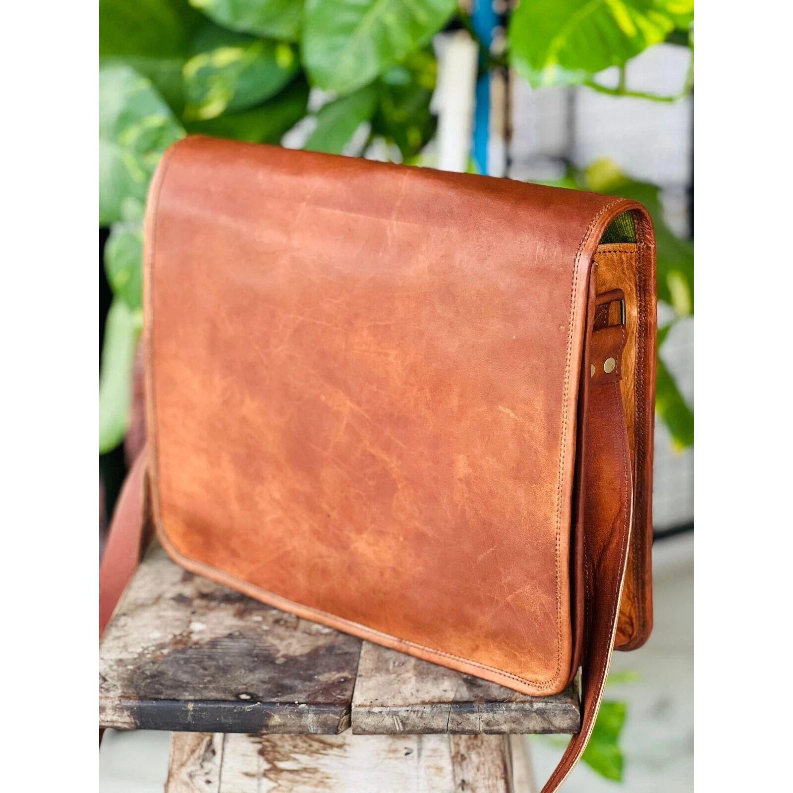 Ручная работа MagicLeather Портфель-мессенджер для ноутбука Мужской Редкий 13 x 10 x 4 in коричневый
Ручная работа MagicLeather Портфель-мессенджер для ноутбука Мужской Редкий 13 x 10 x 4 in коричневый
