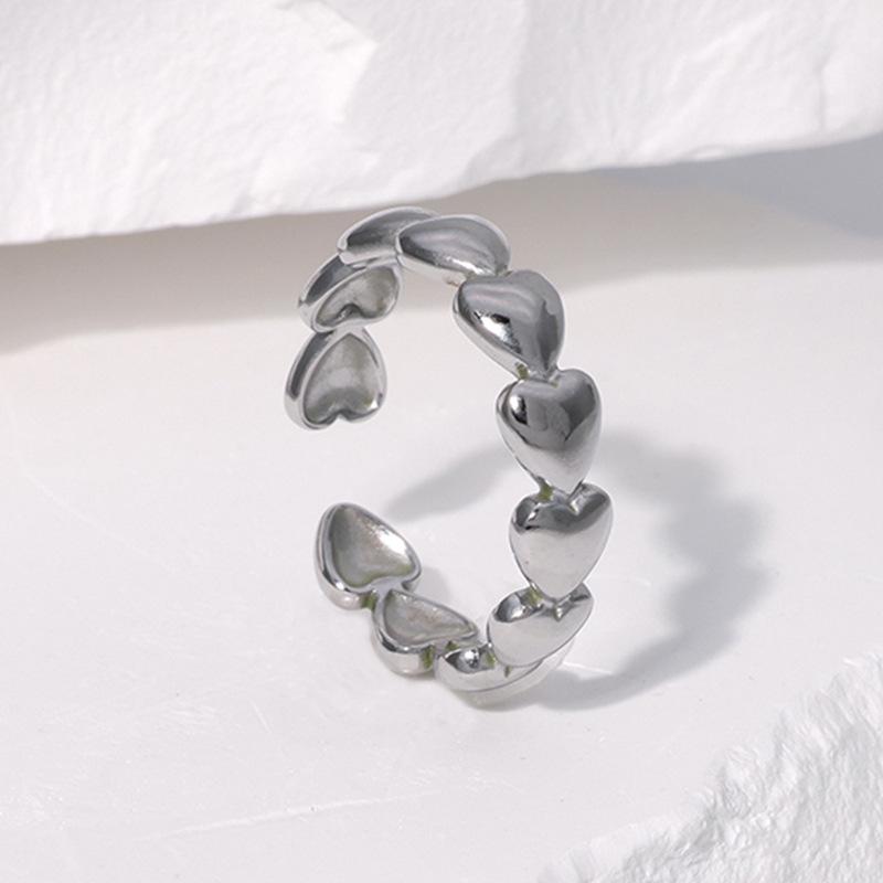 Trendy European & American Stainless Steel Rings - Fashionable Open Heart in 18k Gold Titanium.
Trendy European & American Stainless Steel Rings - Fashionable Open Heart in 18k Gold Titanium.