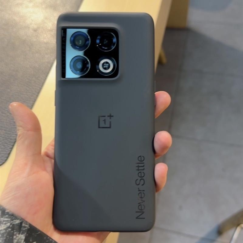 Оригинальный тонкий мягкий чехол-накладка для OnePlus 10 Pro, противоударный матовый резиновый чехол-скин For OnePlus 10 Pro очистить серый
Оригинальный тонкий мягкий чехол-накладка для OnePlus 10 Pro, противоударный матовый резиновый чехол-скин For OnePlus 10 Pro очистить серый