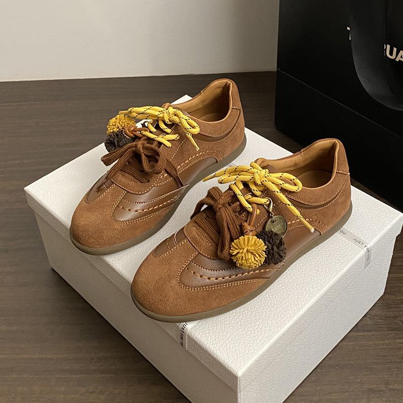 Leather women s new inner height increase casual sports shoes versatile pine cone contrasting shoelaces women 35
Leather women s new inner height increase casual sports shoes versatile pine cone contrasting shoelaces women 35