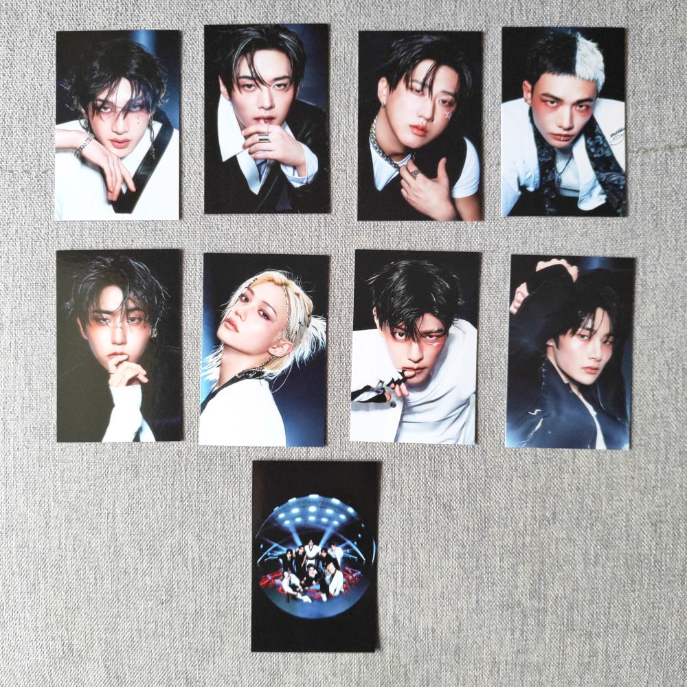 Stray Kids Офіційна картка KARMA(POB\Фотокартка) Limied Set
Stray Kids Офіційна картка KARMA(POB\Фотокартка) Limied Set