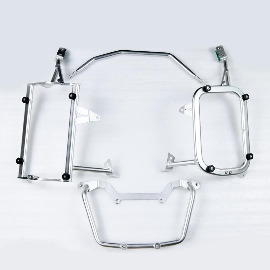 BMW 700/800GS Left Exhaust Side Case Bracket, Non-Destructive Stainless Steel Installation
BMW 700/800GS Left Exhaust Side Case Bracket, Non-Destructive Stainless Steel Installation