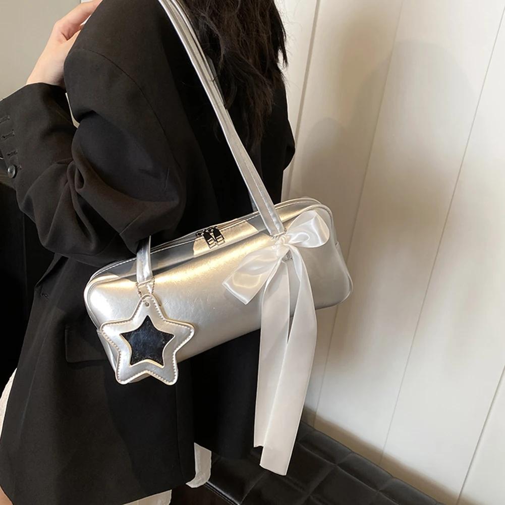 Fashion Women s High-end Bow Bag Casual Versatile Portable PU Leather Storage Square Bag Korean Shoulder Underarm Bag серебряный
Fashion Women s High-end Bow Bag Casual Versatile Portable PU Leather Storage Square Bag Korean Shoulder Underarm Bag серебряный