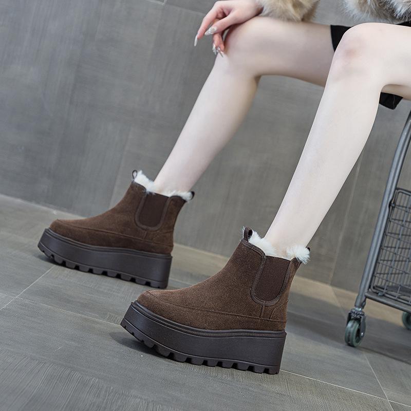 Snow boots women s winter small thick-soled inner height-increasing short boots cold-proof and hairy casual warm women s boots 40
Snow boots women s winter small thick-soled inner height-increasing short boots cold-proof and hairy casual warm women s boots 40