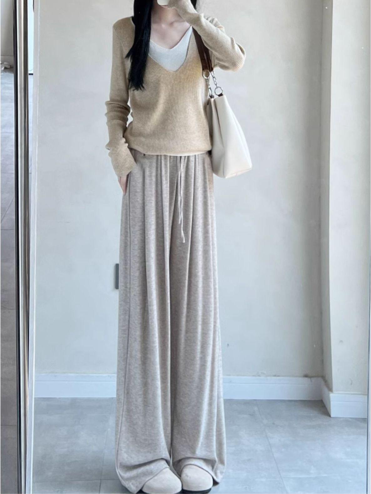 Женские серые брюки с высокой посадкой и широкими штанинами - Осень/Зима 2025, с плюшевой подкладкой, свободного кроя M
Женские серые брюки с высокой посадкой и широкими штанинами - Осень/Зима 2025, с плюшевой подкладкой, свободного кроя M