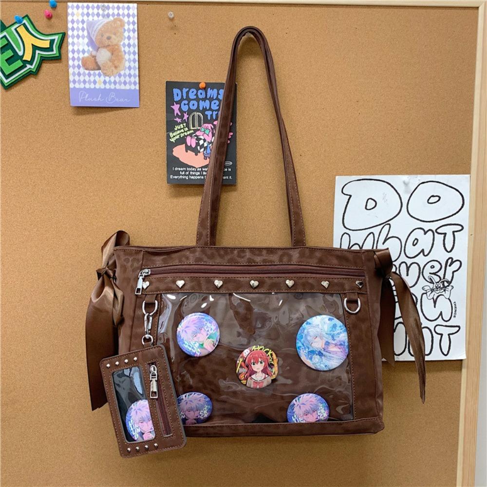 Harajuku Bow Rivet Itabag Y2K PVC Transparent Shoulder Bag Casual JK Uniform Handbag Fans Supplies
Harajuku Bow Rivet Itabag Y2K PVC Transparent Shoulder Bag Casual JK Uniform Handbag Fans Supplies