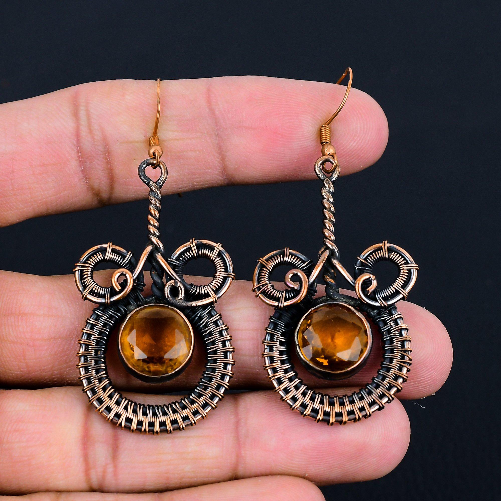 Медовый топаз, драгоценный камень, серьги ручной работы из чистой медной проволоки, ювелирные изделия для женщин 2.56 Inches жёлтый
Медовый топаз, драгоценный камень, серьги ручной работы из чистой медной проволоки, ювелирные изделия для женщин 2.56 Inches жёлтый