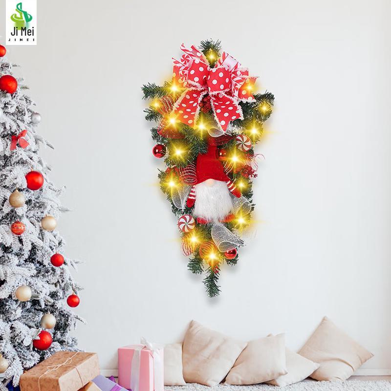 Outdoor Christmas Bow Wreath
Outdoor Christmas Bow Wreath