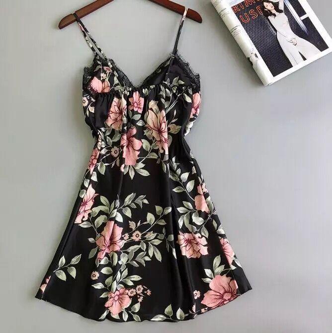 Новые сексуальные женские сексуальные пижамы с принтом из ледяного шелка, большие размеры, сексуальные домашние женские пижамы S
Новые сексуальные женские сексуальные пижамы с принтом из ледяного шелка, большие размеры, сексуальные домашние женские пижамы S