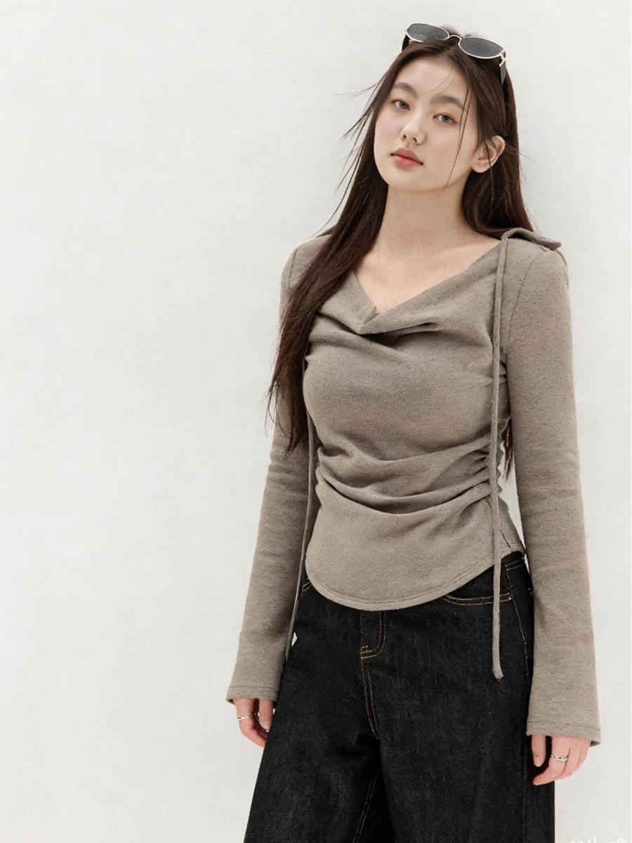 Korean Style Batwing Sleeve Long Sleeve Pleated Waist Slimming T-shirt for Women - Autumn/Winter. Extra Large хаки
Korean Style Batwing Sleeve Long Sleeve Pleated Waist Slimming T-shirt for Women - Autumn/Winter. Extra Large хаки