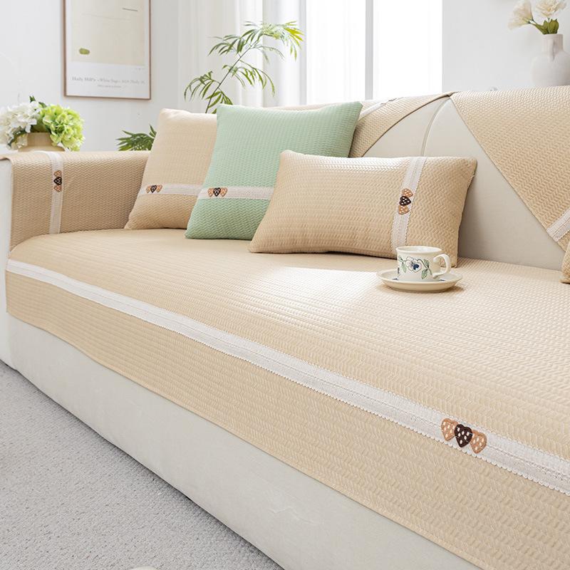 Summer French Cold Bean Sofa Cushion New Cool Feeling Ice Silk High Feeling Summer Non-Slip Cover Cloth Towel 70*70cm
Summer French Cold Bean Sofa Cushion New Cool Feeling Ice Silk High Feeling Summer Non-Slip Cover Cloth Towel 70*70cm