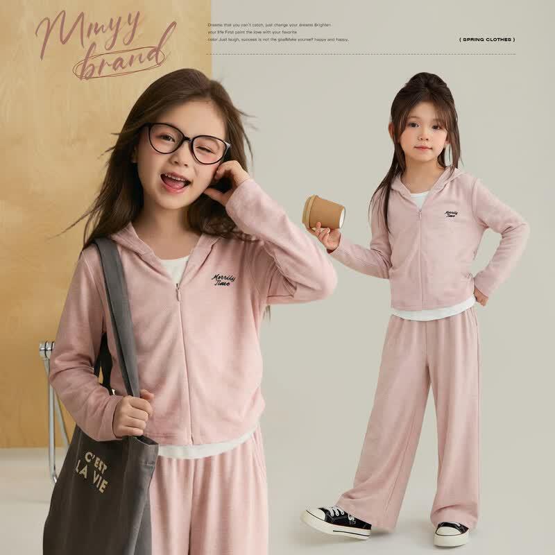 Girls Casual Hooded Faux Two-Piece Sportswear Set 120
Girls Casual Hooded Faux Two-Piece Sportswear Set 120