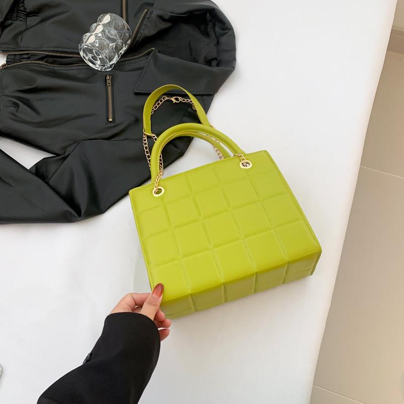 Fashionable Casual Mini Chain Crossbody Bag For Women In Various Elegant Colors Green
Fashionable Casual Mini Chain Crossbody Bag For Women In Various Elegant Colors Green
