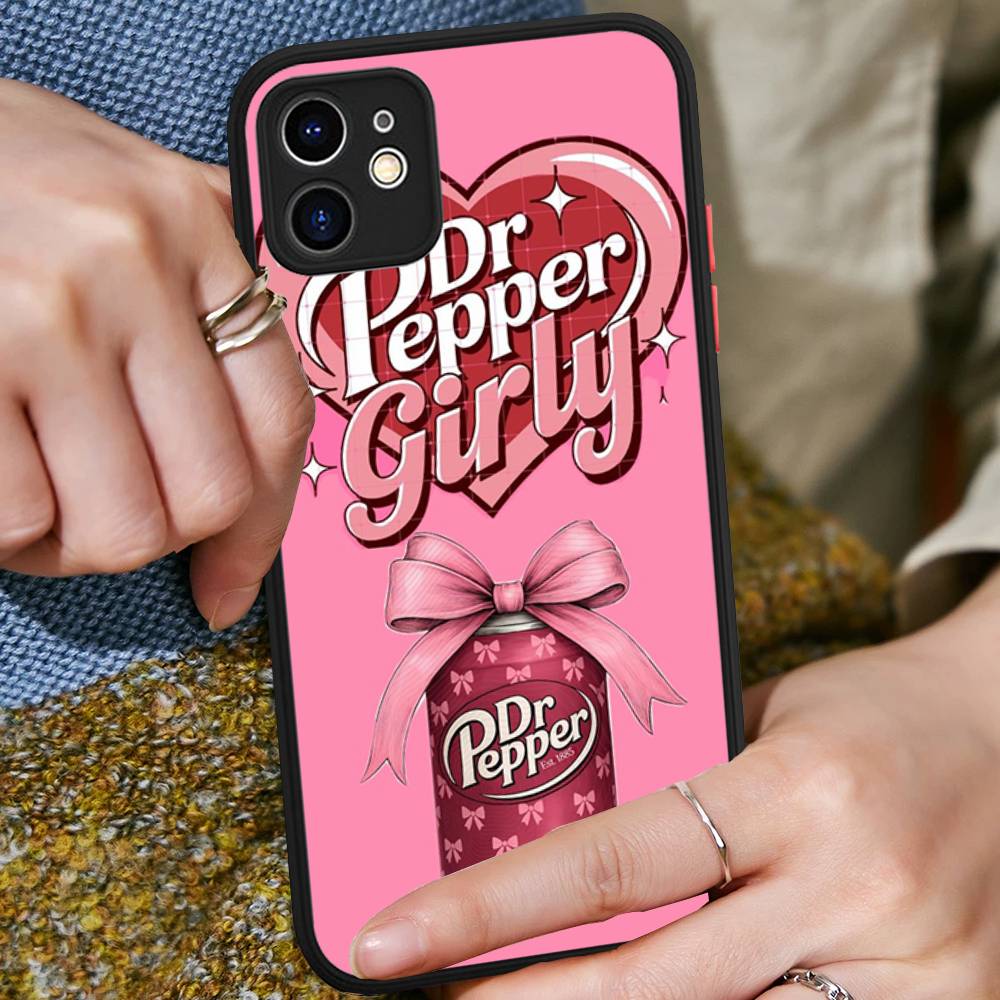 Soft Drink Brand Dr Pepper Phone Case For IPhone 13 12 X XS MAX Pro Max 16 15 11 14 Pro Max Shockproof Matte Cover iphone 15 pro
Soft Drink Brand Dr Pepper Phone Case For IPhone 13 12 X XS MAX Pro Max 16 15 11 14 Pro Max Shockproof Matte Cover iphone 15 pro