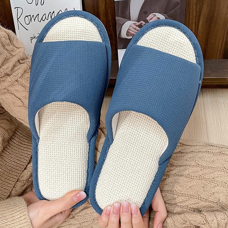 Breathable Non-Slip Linen Slippers for Men and Women - Four Seasons Indoor Use 40-41 темно-синий
Breathable Non-Slip Linen Slippers for Men and Women - Four Seasons Indoor Use 40-41 темно-синий